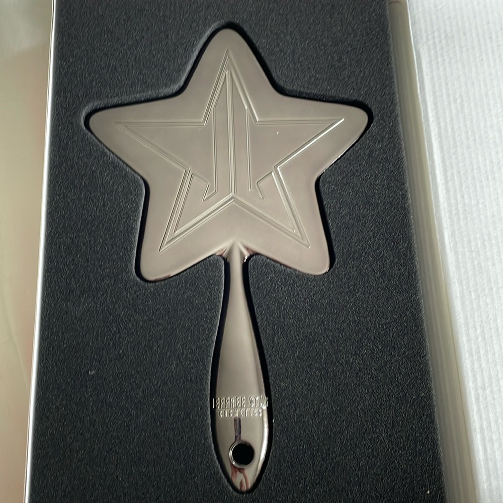 Jeffree Star mirror - black chrome